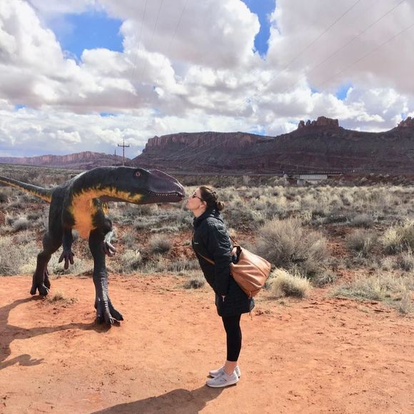 Meet your Posher, Megan - Picture 1 of 1